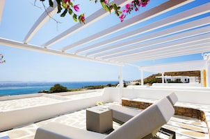 Honeymoon Junior Suite Sea View | Terraza o patio