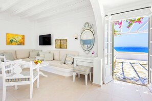 Honeymoon Junior Suite Sea View | 高級寢具、房內夾萬、獨特設  計、獨特裝修