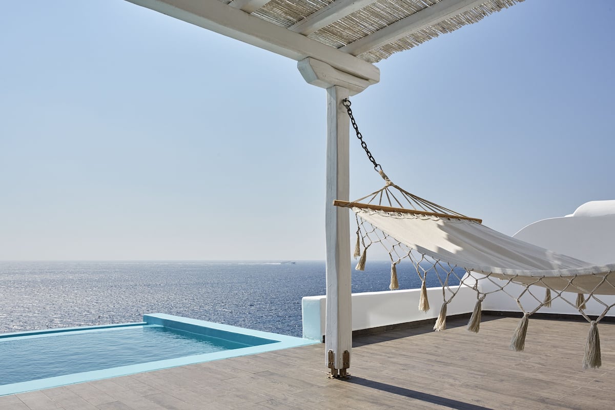 Signature Sea View Suite with private pool | 1 habitación, sábanas de algodón egipcio y ropa de cama de alta calidad