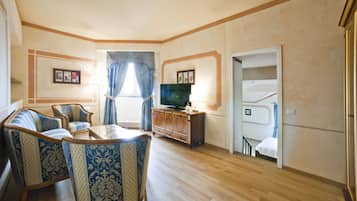 Room | Living area | TV