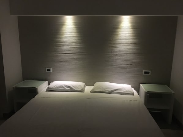 Chambre Standard Double ou avec lits jumeaux