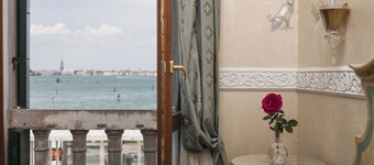 Hotel Riviera