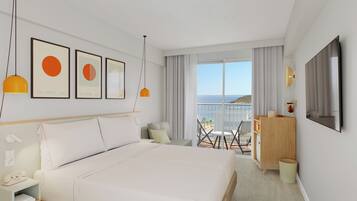 Xtra Room Sea View | Down duvets, in-room safe, blackout curtains, iron/ironing board