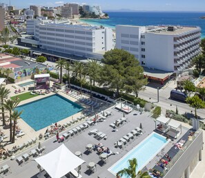 3 piscines extérieures, tentes de plage, parasols de plage