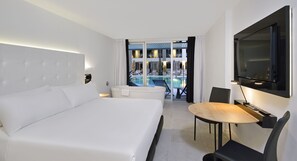 Innside, Premium Room Swim Up