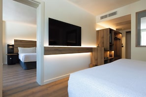 Mini-bar avec articles gratuits, coffres-forts dans les chambres