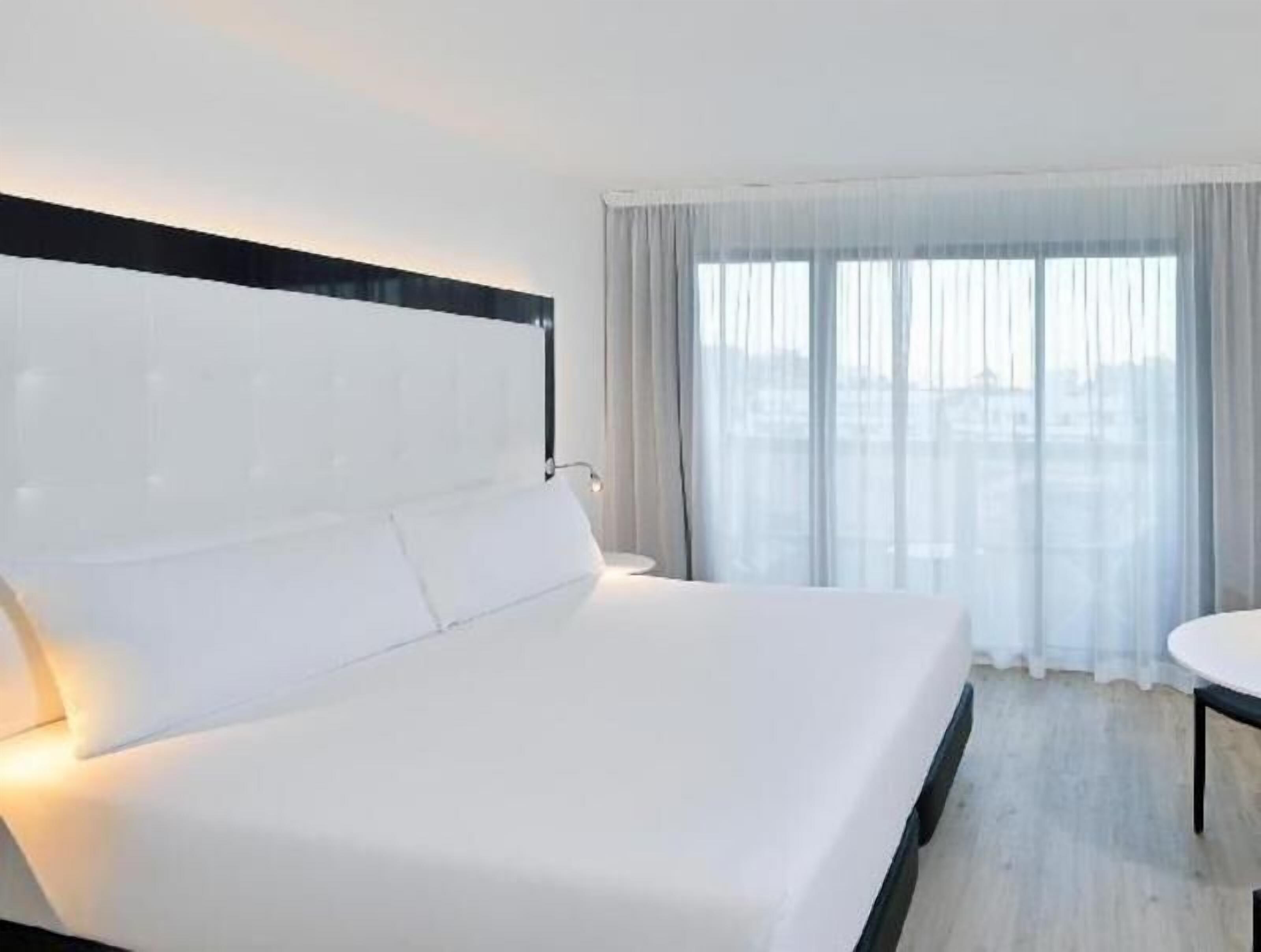 Free minibar items, in-room safe, desk, blackout drapes