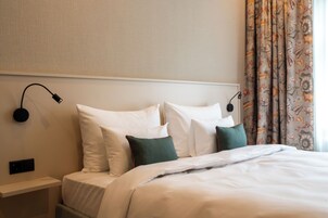 Doppia Deluxe | Biancheria da letto ipoallergenica, minibar, una cassaforte in camera