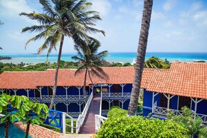 Πρόσοψη καταλύματος