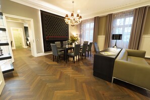 Brockhaus Suite