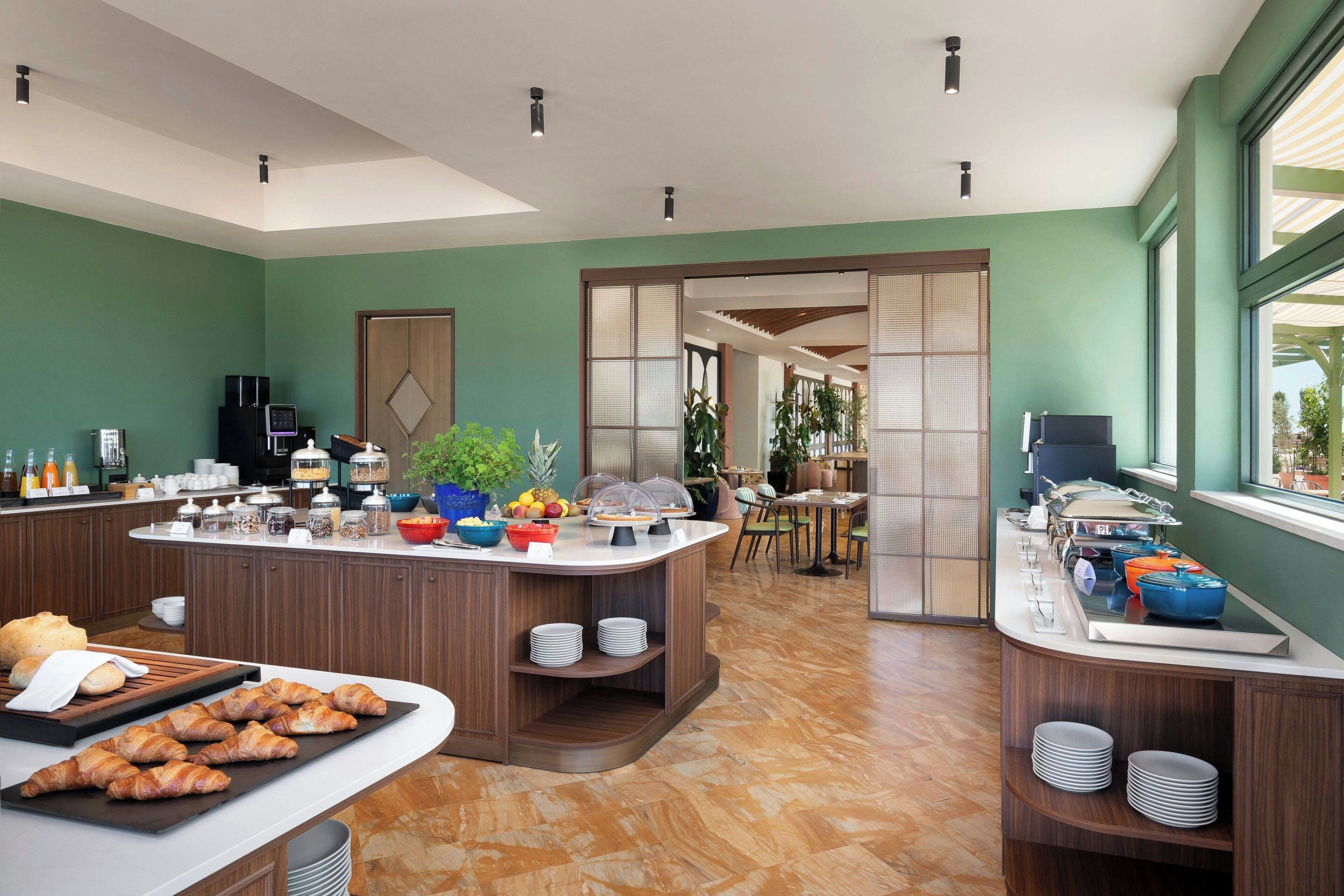 daily buffet breakfast (eur 24 per person)