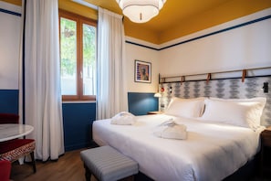 Premium bedding, minibar, in-room safe, desk