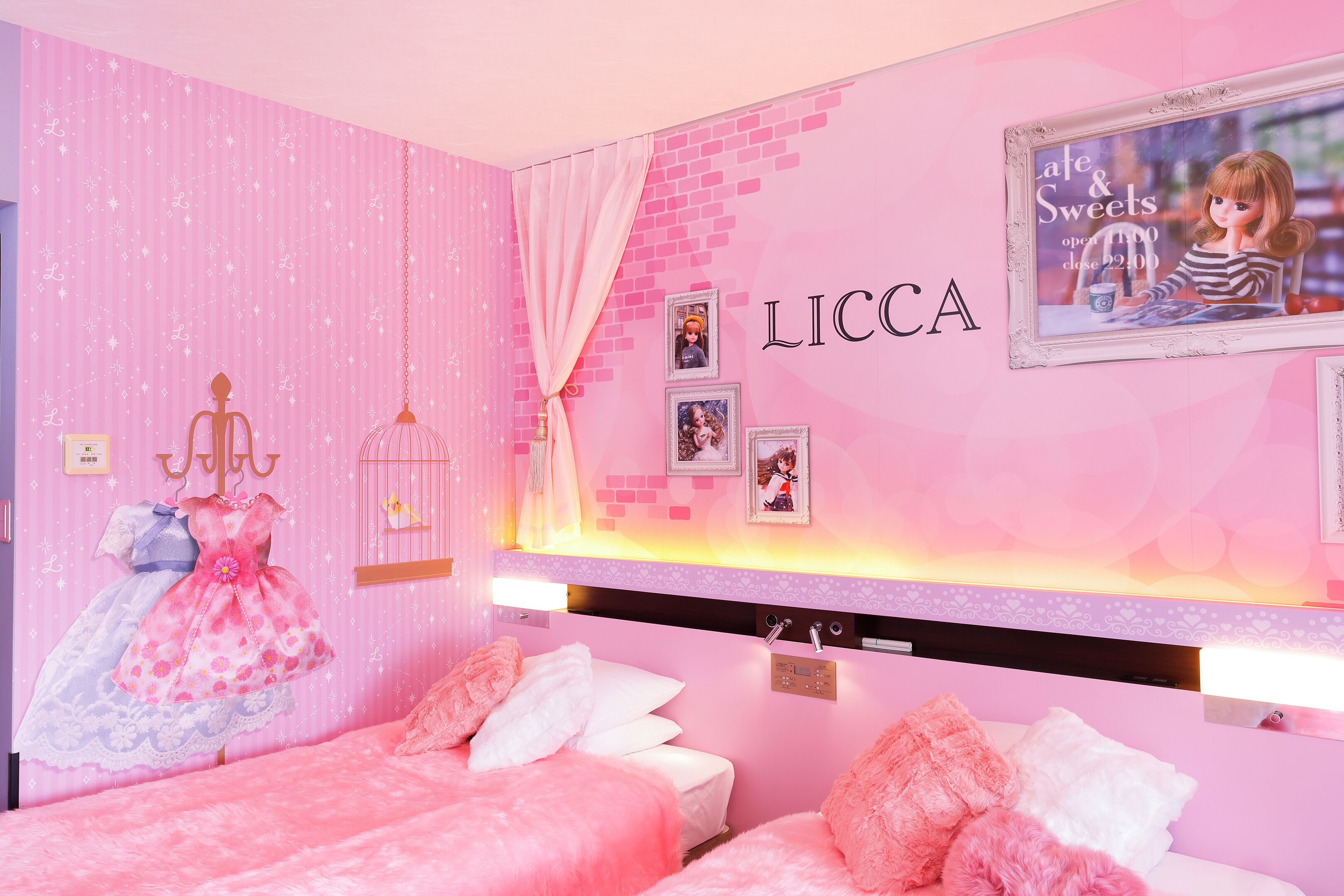 羽绒被、Select Comfort 床、客房内保险箱、笔记本电脑工作区