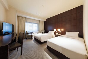 1 bedroom, down duvets, Select Comfort beds, in-room safe
