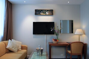 TV