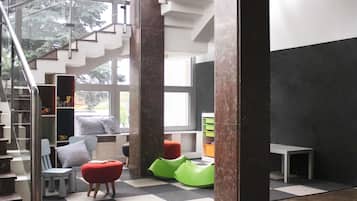 بار (في المنشاة)