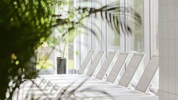 双人护理室、身体护理、身体磨砂、面部护理、指(趾)甲修剪和护理、按摩服务