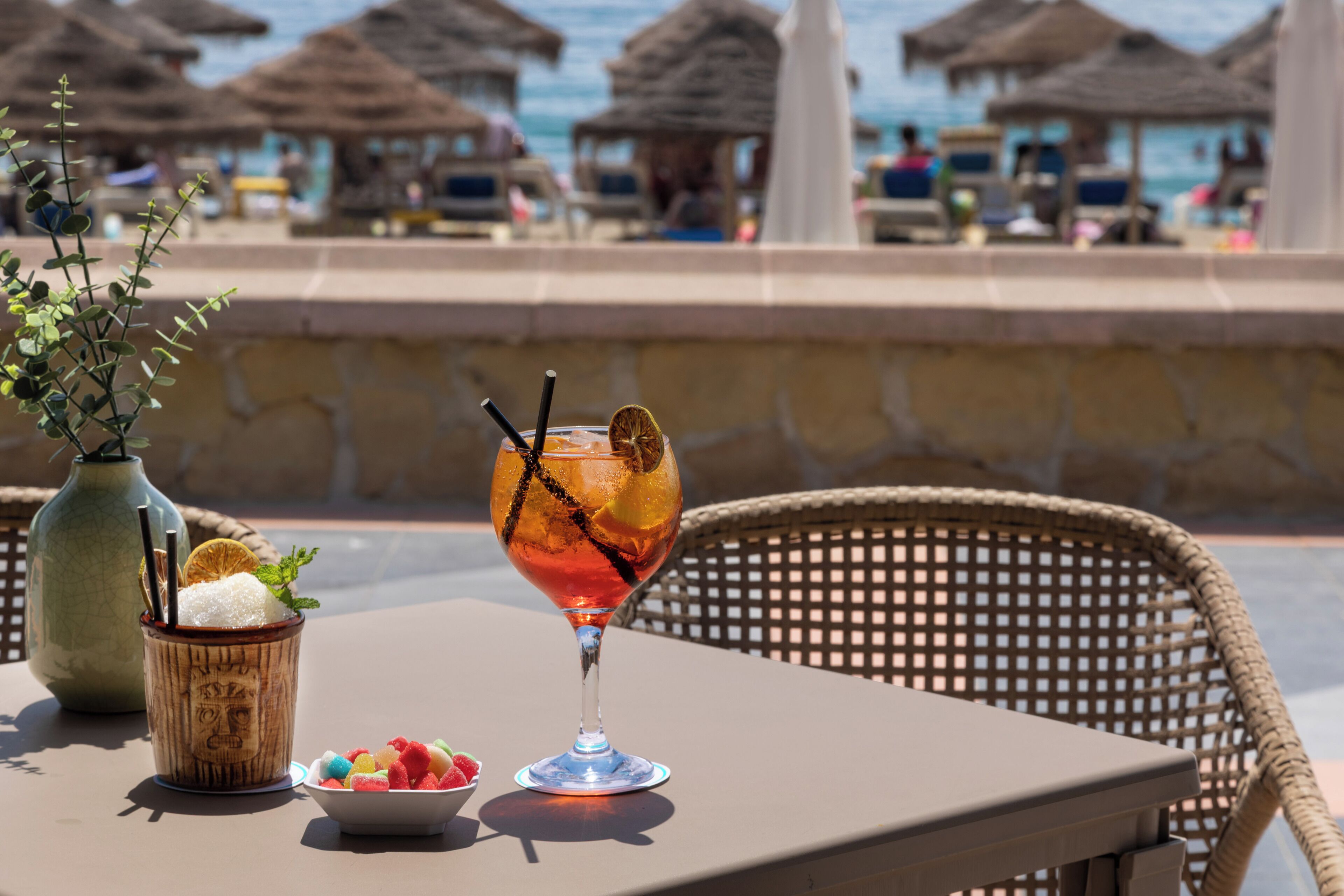 Breakfast, lunch, dinner served; international cuisine 