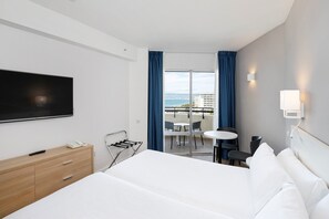 Studio, Sea View | In-room safe, desk, blackout drapes, free cribs/infant beds