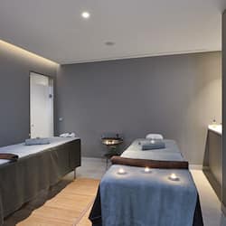 Een Turks bad/hammam, lichaamsbehandelingen, hotstone-massages