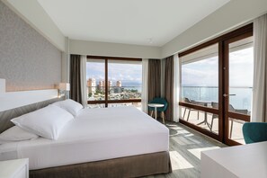 Superior Room Frontal Sea View