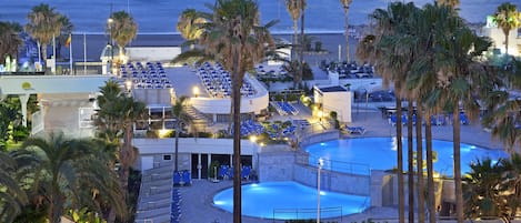 Pemandangan dari properti