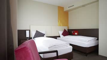 Hypo-allergenic bedding, in-room safe, desk, soundproofing
