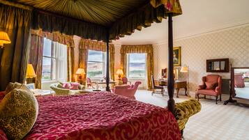 Luxury Suite, 1 King Bed | Egyptian cotton sheets, premium bedding, down duvets