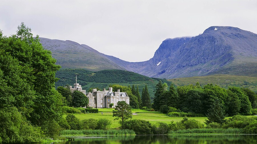 Inverlochy Castle