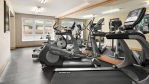 Fitness facility - Canmore Inn & Suites (Canmore)