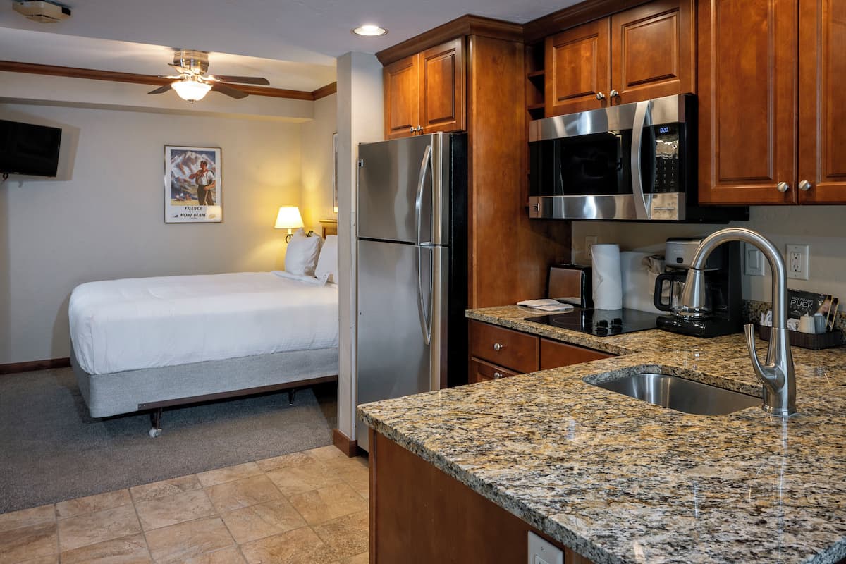 breckenridge studio | individually furnished, laptop workspace, iron/ironing board