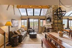 Suite, 2 Bedrooms, 2 Bathrooms, Mountainside | Living area | Flat-screen TV, iPod dock - Beaver Run Resort & Conference Center (Breckenridge)