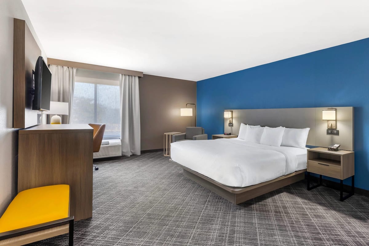 Pillow-top beds, blackout curtains, iron/ironing board