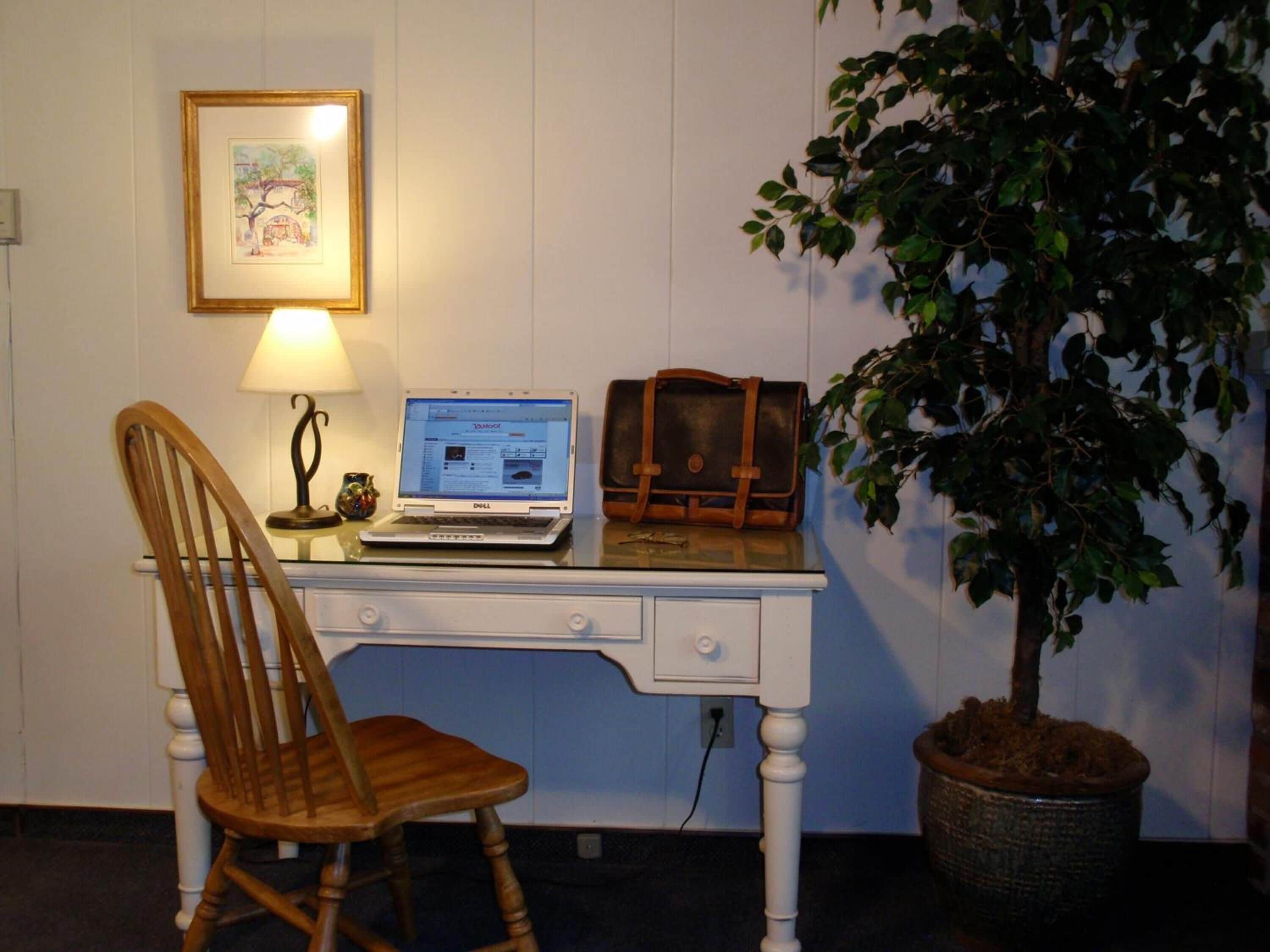 40-inch tv with cable channels