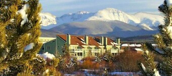 Twin Rivers Condominiums by Alderwood Colorado Management