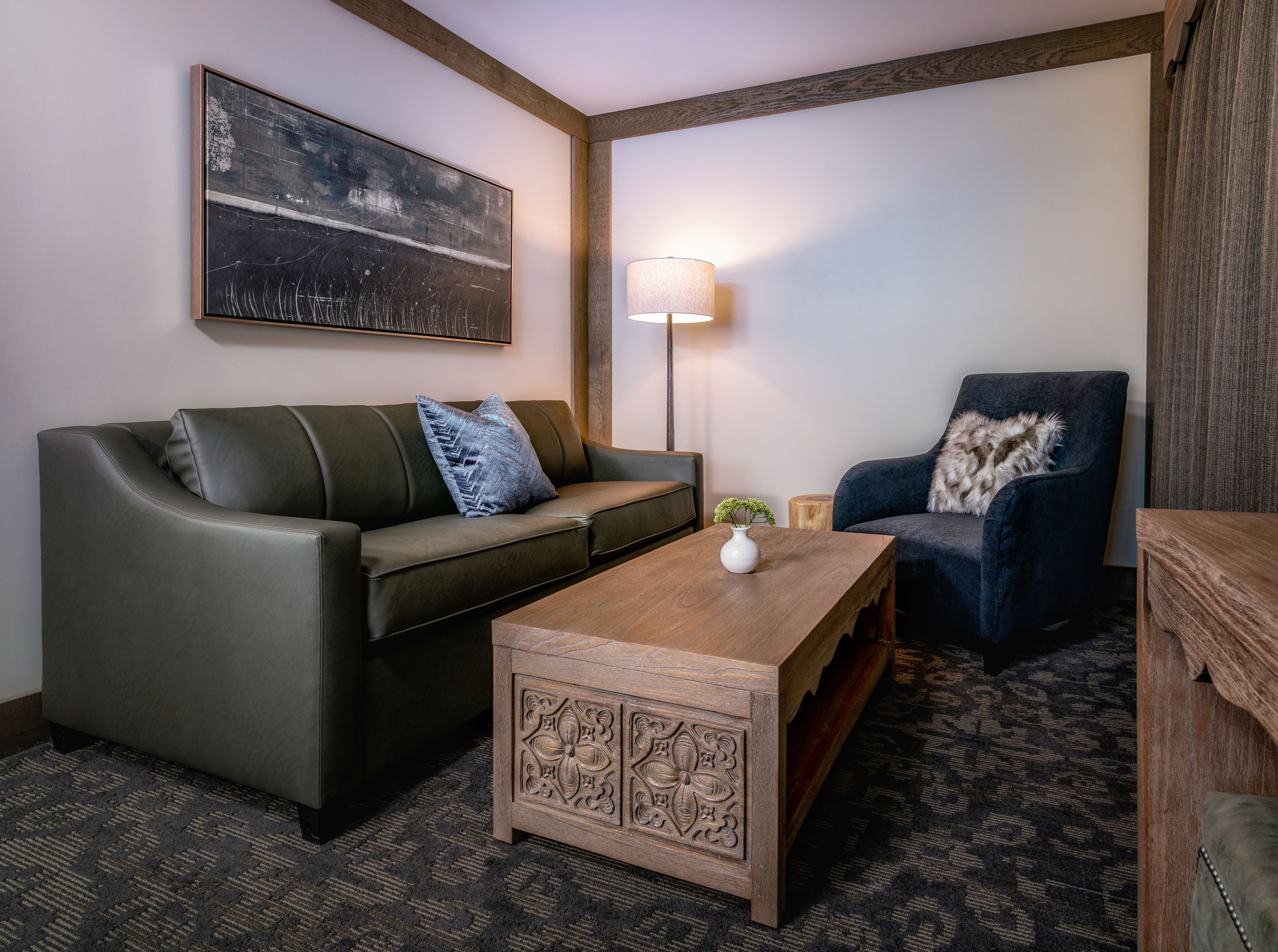 room, 2 queen beds (chalet edelweiss, with living area) | living area | tv