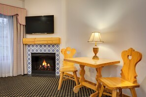 Rom – grand, 1 queensize-seng med sovesofa (Mountain Grand Lodge) | Wi-fi (inkludert) og sengetøy