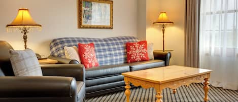 Grand Suite, Multiple Beds (Mountain Grand Lodge, Two Queen Suite) | Free WiFi, bed sheets
