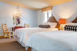 Habitación, 2 camas Queen size (Boynehof) | Escritorio, wifi gratis y ropa de cama 
