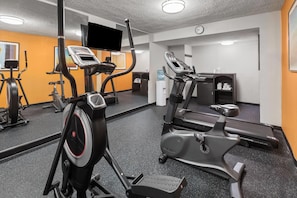 Fitness facility - Baymont by Wyndham Downtown Detroit (Detroit)
