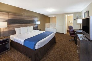 Desk, blackout drapes, free WiFi, bed sheets