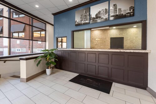 Baymont by Wyndham Downtown Detroit