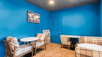 Sudah termasuk sarapan ala kontinental setiap hari