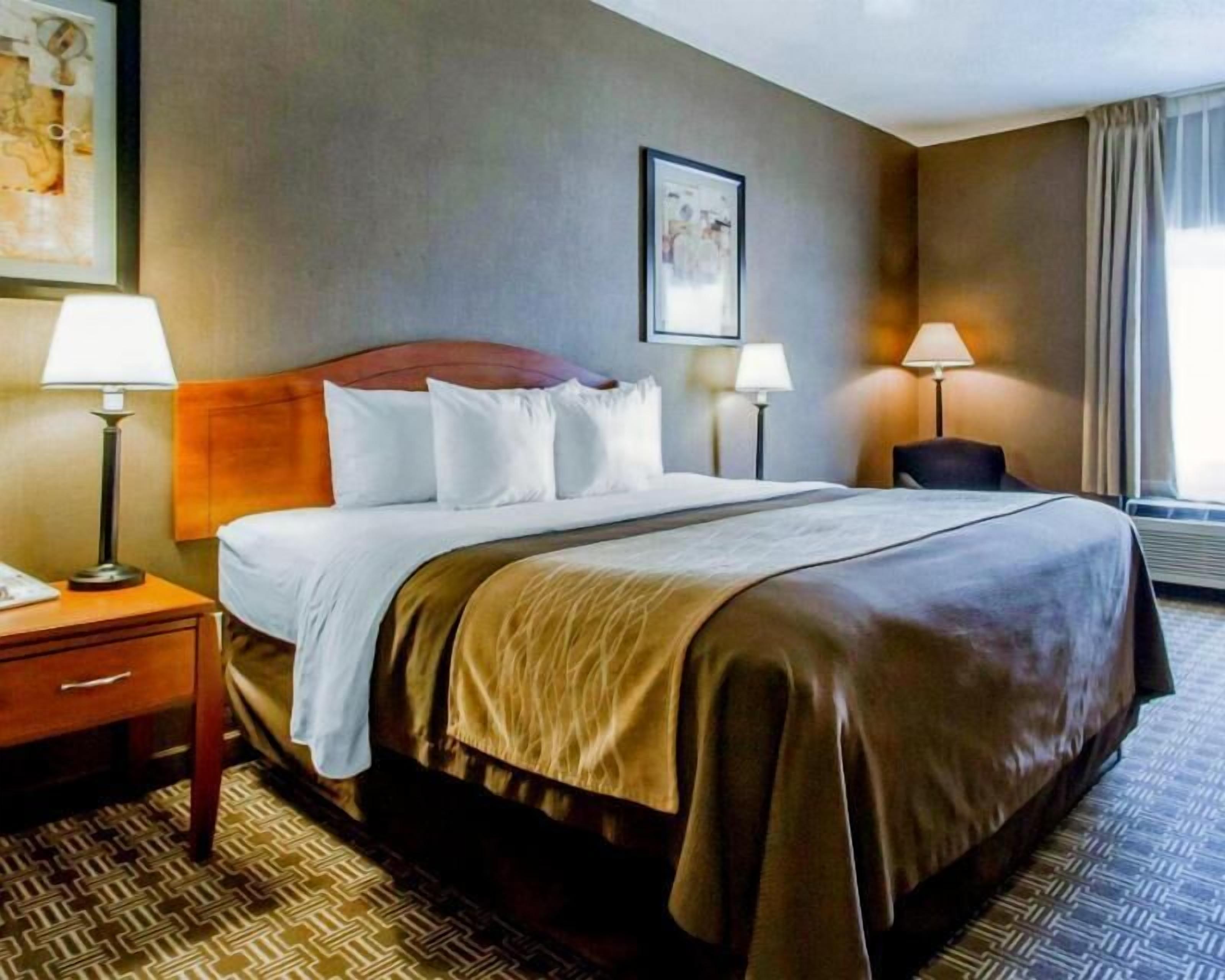 Iron/ironing board, rollaway beds, free WiFi, bed sheets