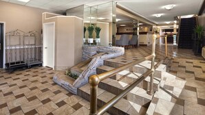 Lobby - Park Inn by Radisson, Detroit Metro Airport (Romulus)