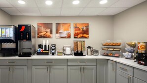 Breakfast area - Park Inn by Radisson, Detroit Metro Airport (Romulus)