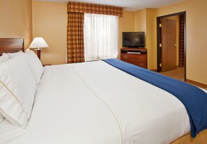 1 bedroom, in-room safe, desk, laptop workspace