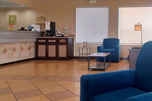 Lobby - Quality Inn And Suites (El Paso)