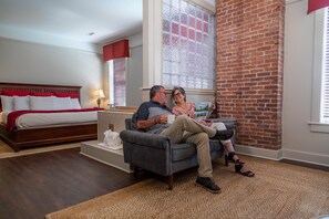 Suite, 1 King Bed (Annex Jacuzzi Suite) | Iron/ironing board, free cribs/infant beds, rollaway beds, WiFi