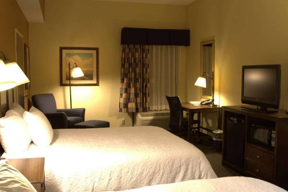 Egyptian cotton sheets, premium bedding, iron/ironing board, free WiFi